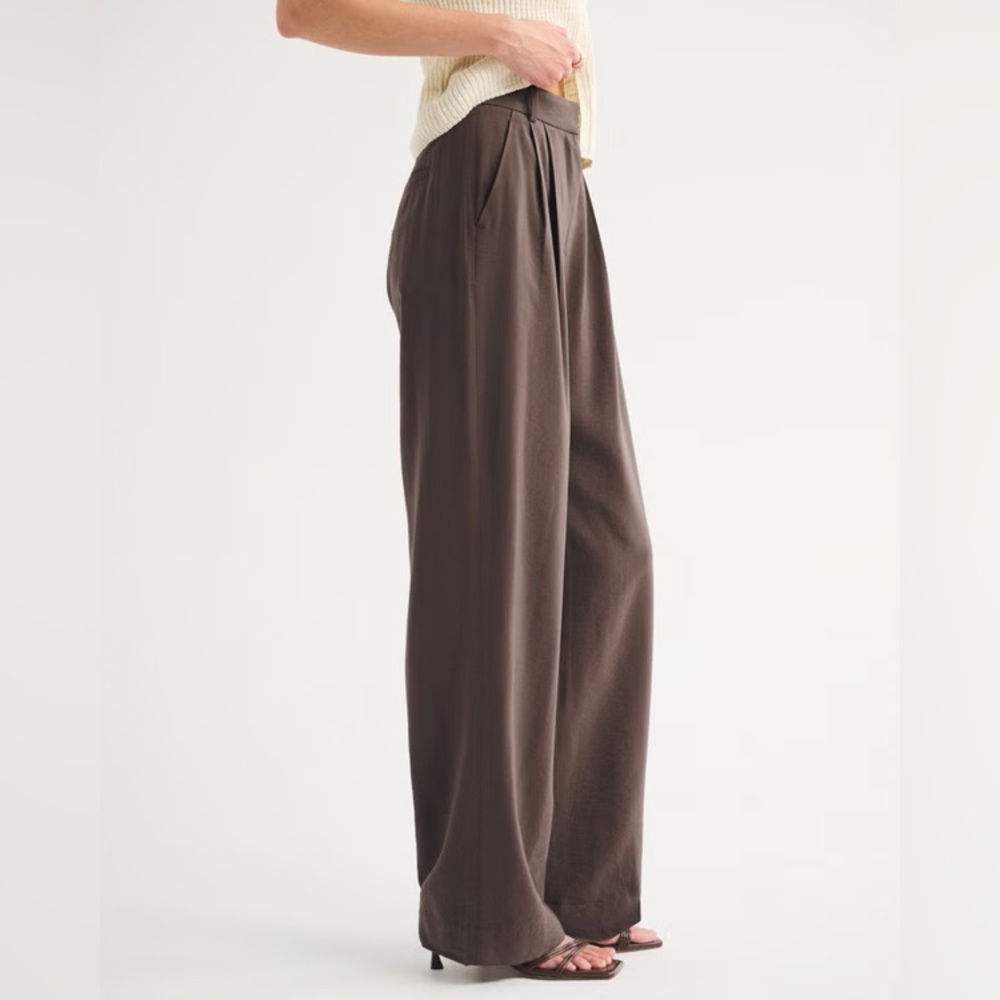 A&F Trousers